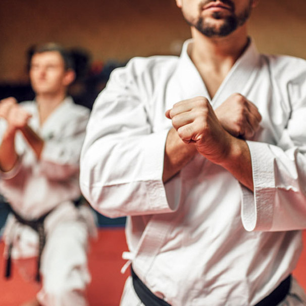 Karate Jugendliche und Erwachsene